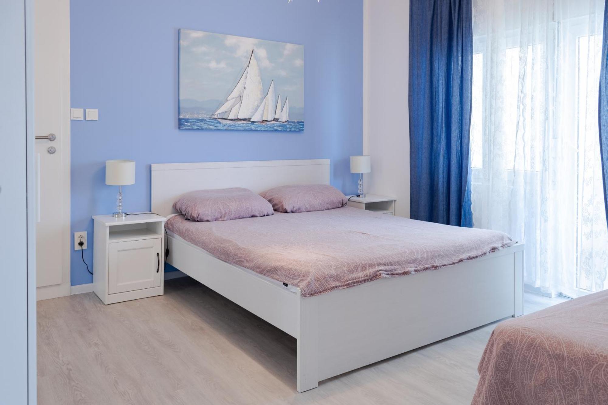 Apartments Mare Banjol Esterno foto